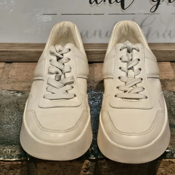 Vince Warren Court Leather Sneaker 'Milk' Off White Wmns 8 #275795 - Picture 2 of 8